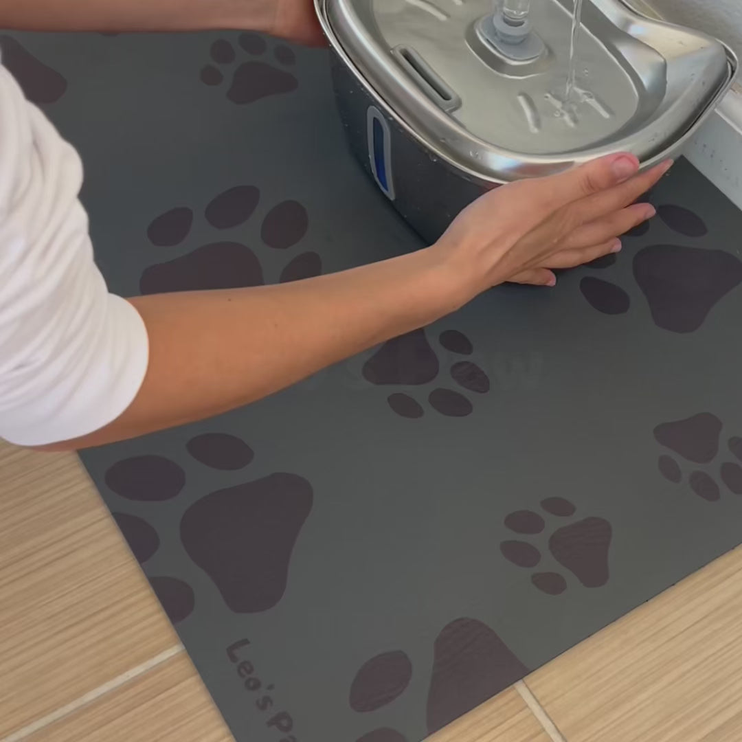 Non slip dog feeding mat best sale